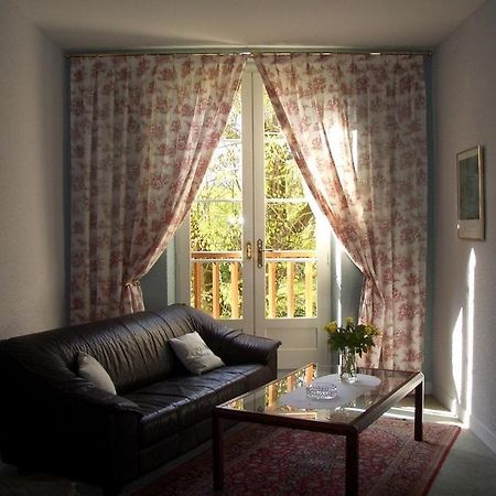 Le Platane Bed & Breakfast Lafrancaise ภายนอก รูปภาพ